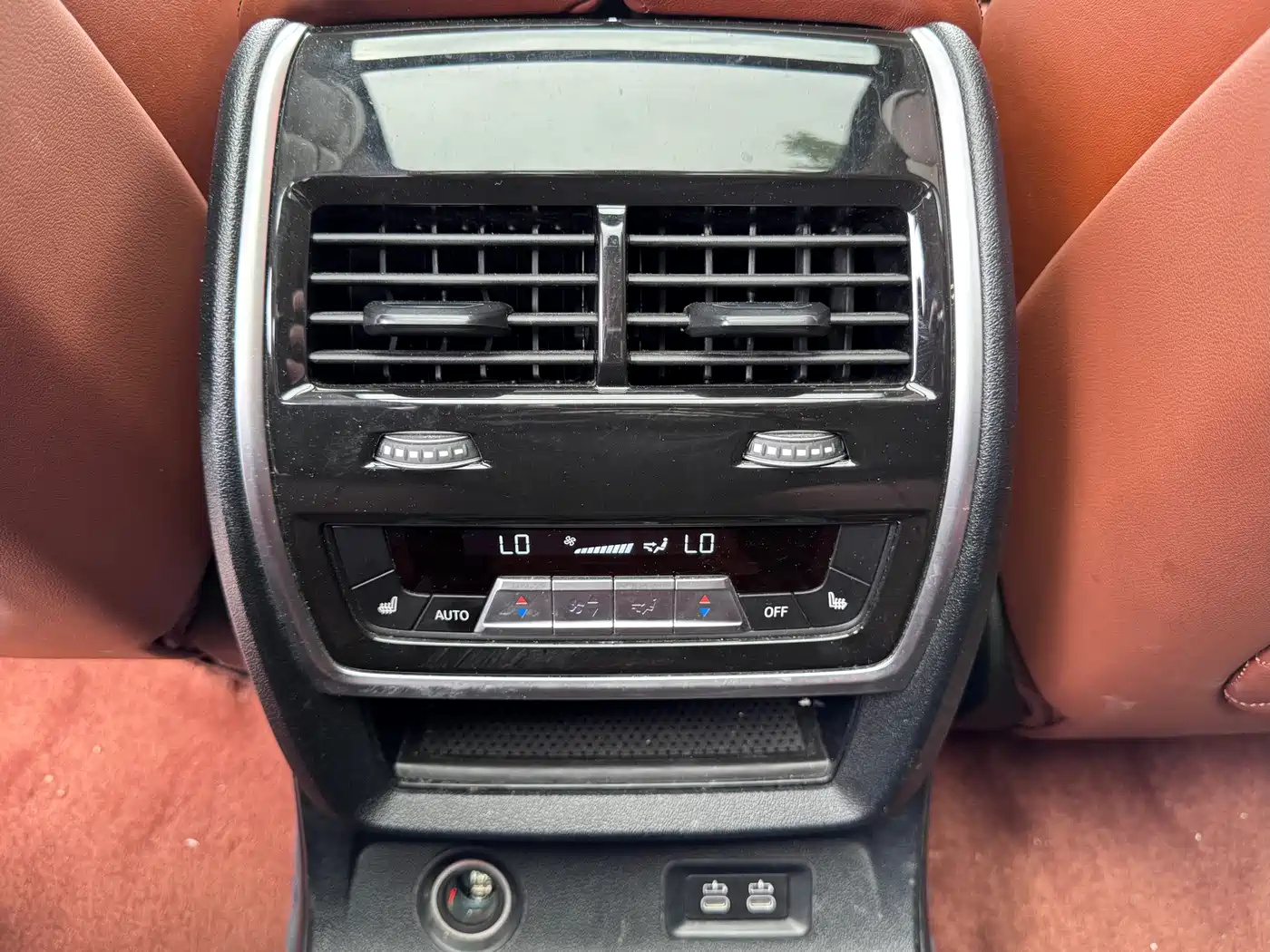 BMW X7 2023 xDrive40i Executive M Sport Package фото 21