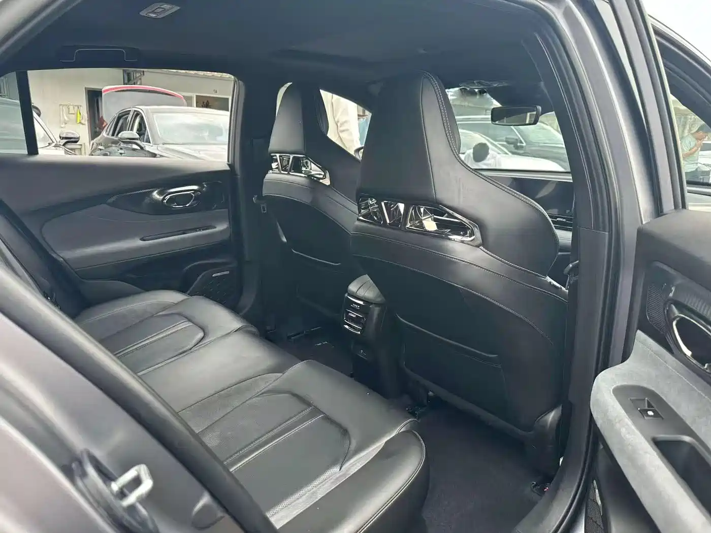 GAC Trumpchi Trumpchi Emkoo 2023 400T Auto R MAX фото 10