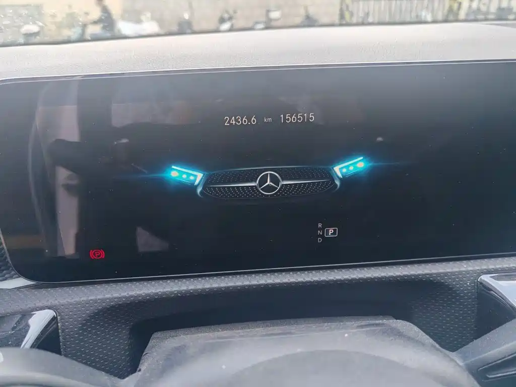 صورة 13 - Mercedes-Benz A-Class