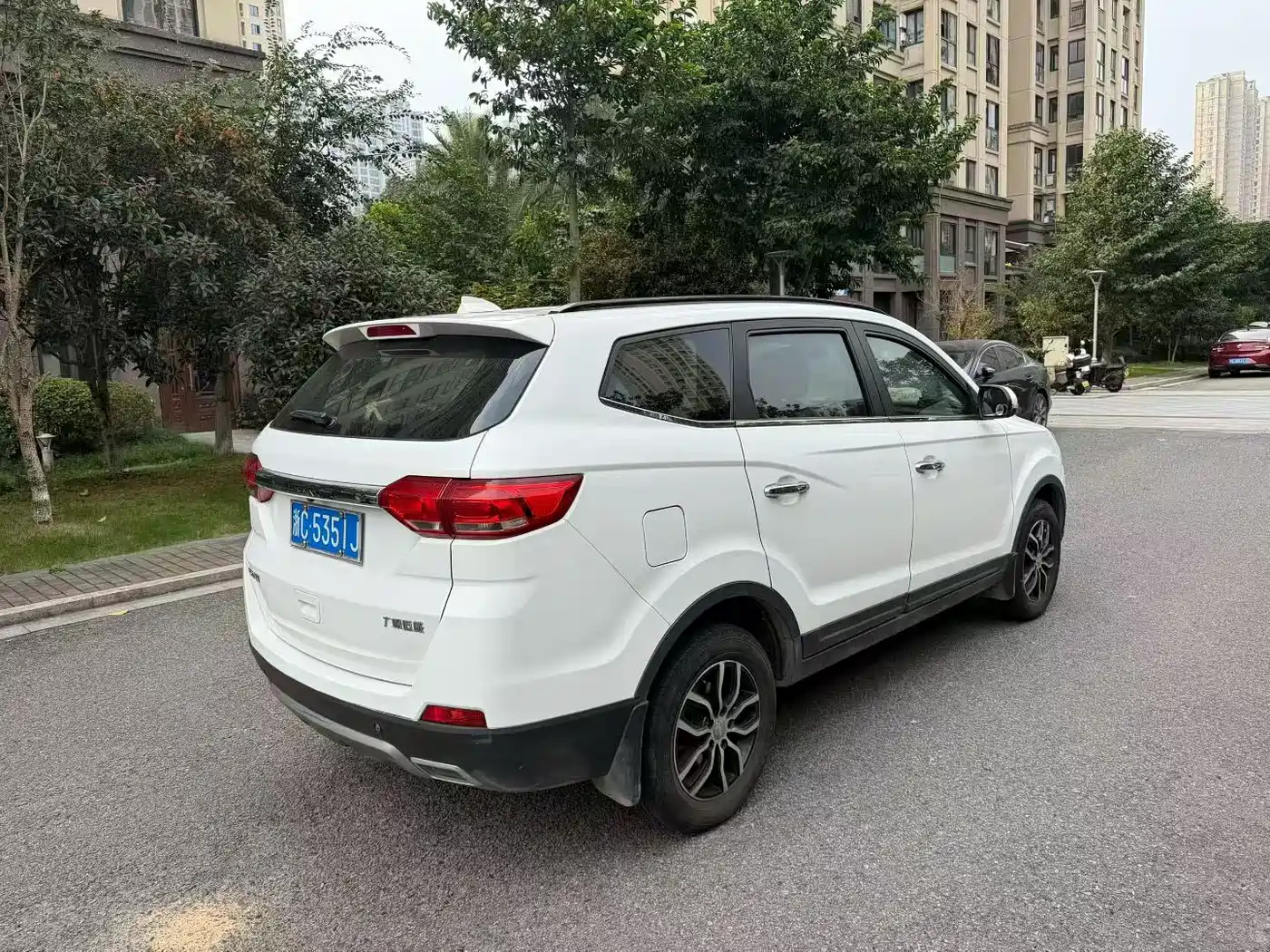 Lifan Maiwei 2016 2016 1.5L Manual Elite Edition