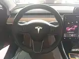 Фото 11 - Tesla Model 3