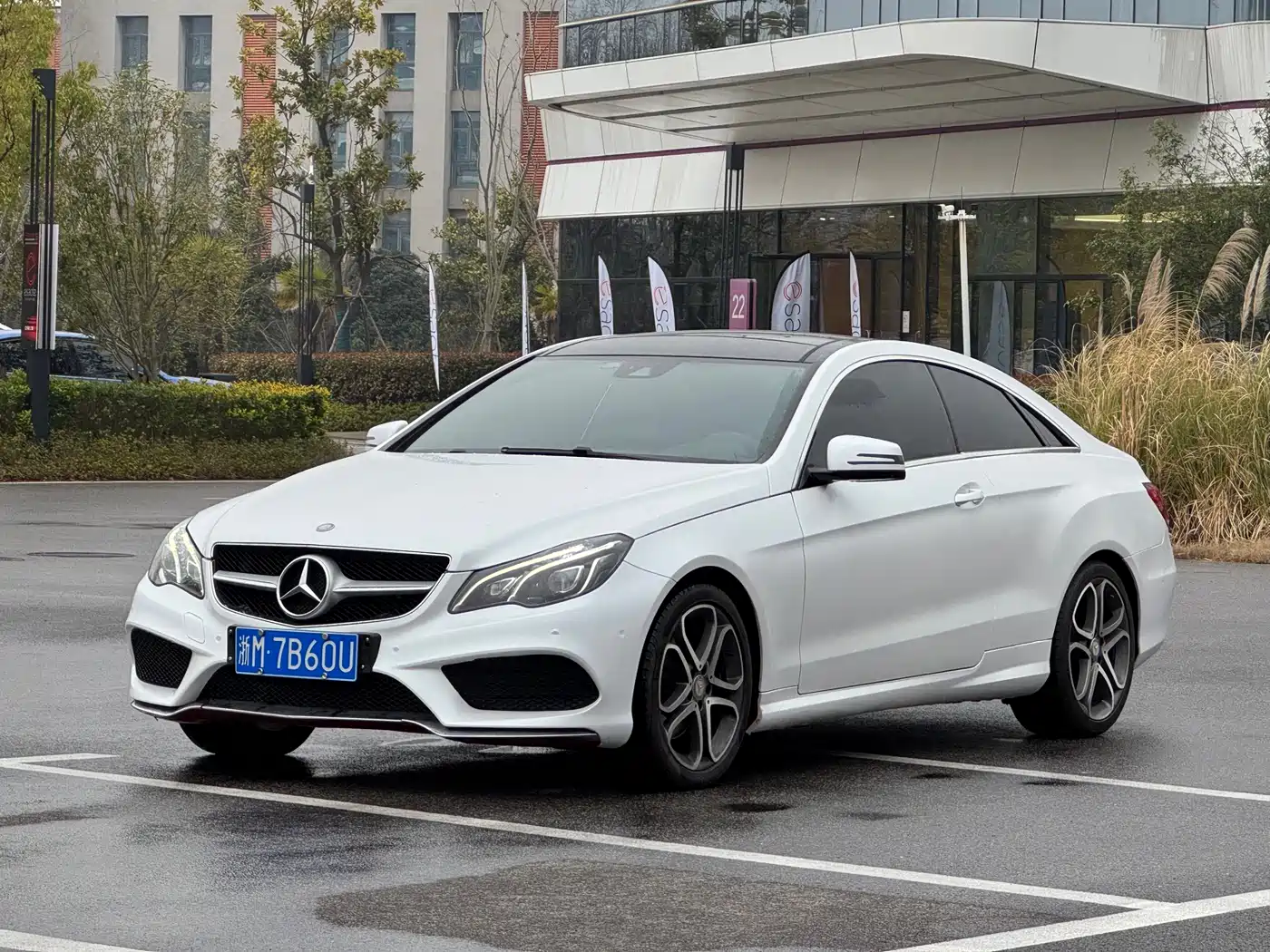 Mercedes-Benz E-Class (Import) 2014 E 260 Coupe