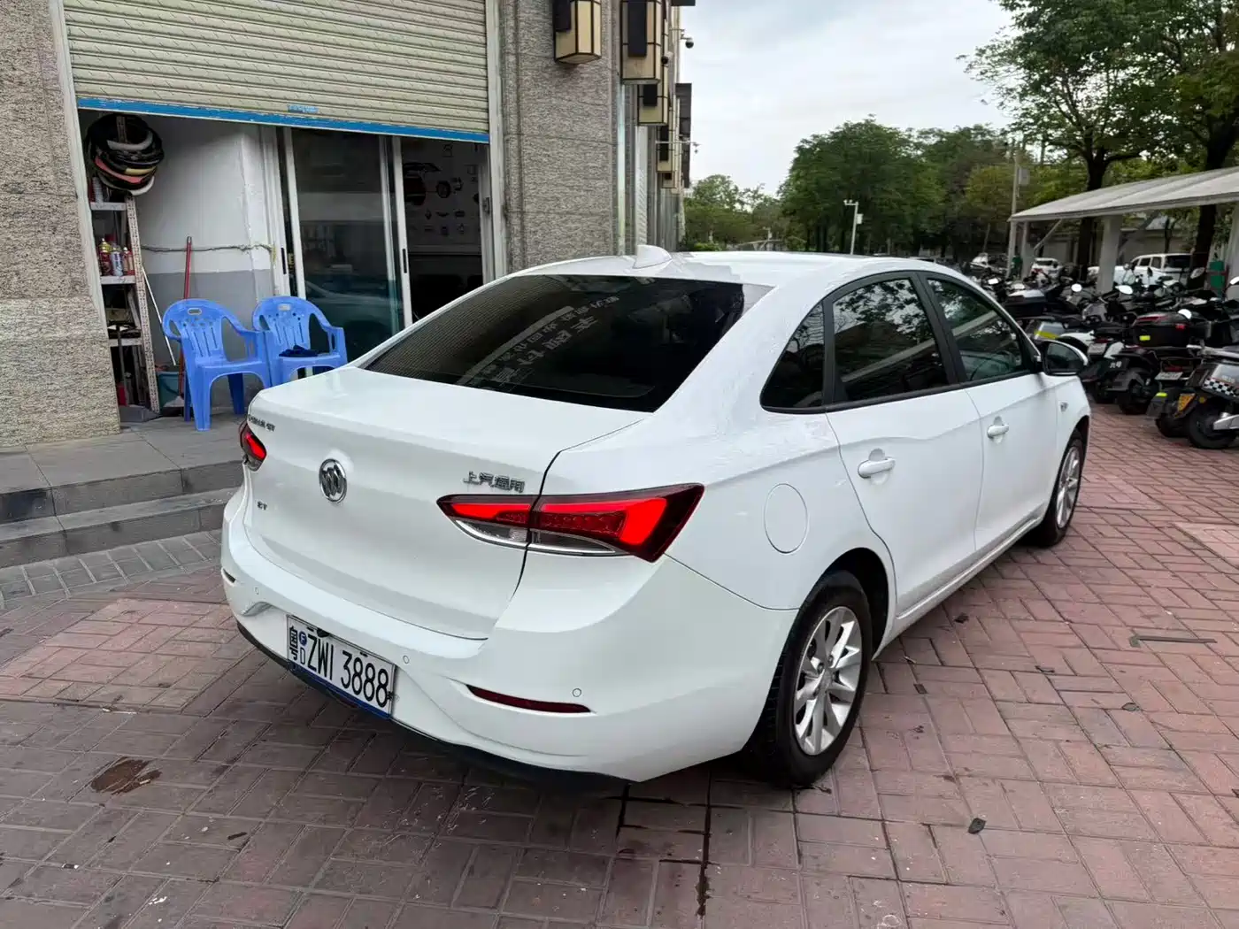Buick Excelle 2018 15T DCT Progressive (China V) фото 7