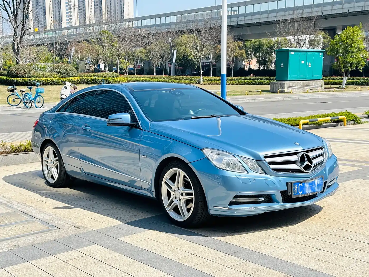 Mercedes-Benz E-Class (Import) 2011 E 260 CGI Coupe фото 18