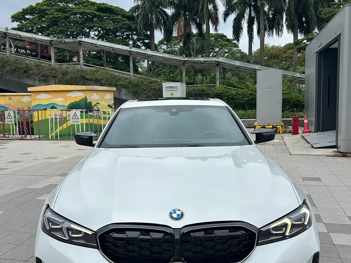 Фото 2 - BMW 3 Series