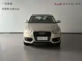 Photo 2 - Audi Q3