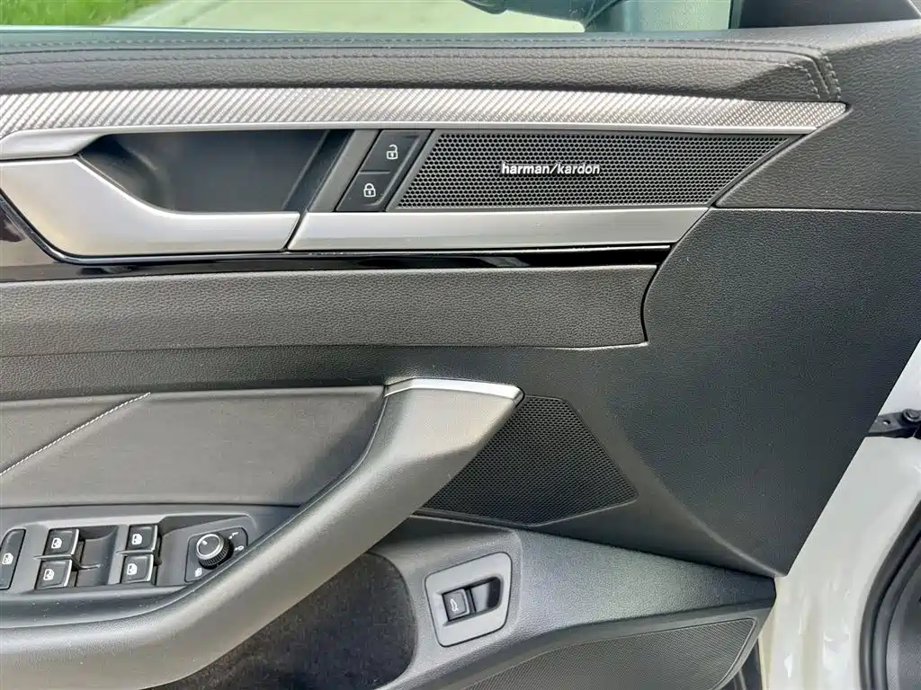 Volkswagen FAW-Volkswagen CC 2023 Shooting Brake 380TSI Hunter's Heart Edition фото 7