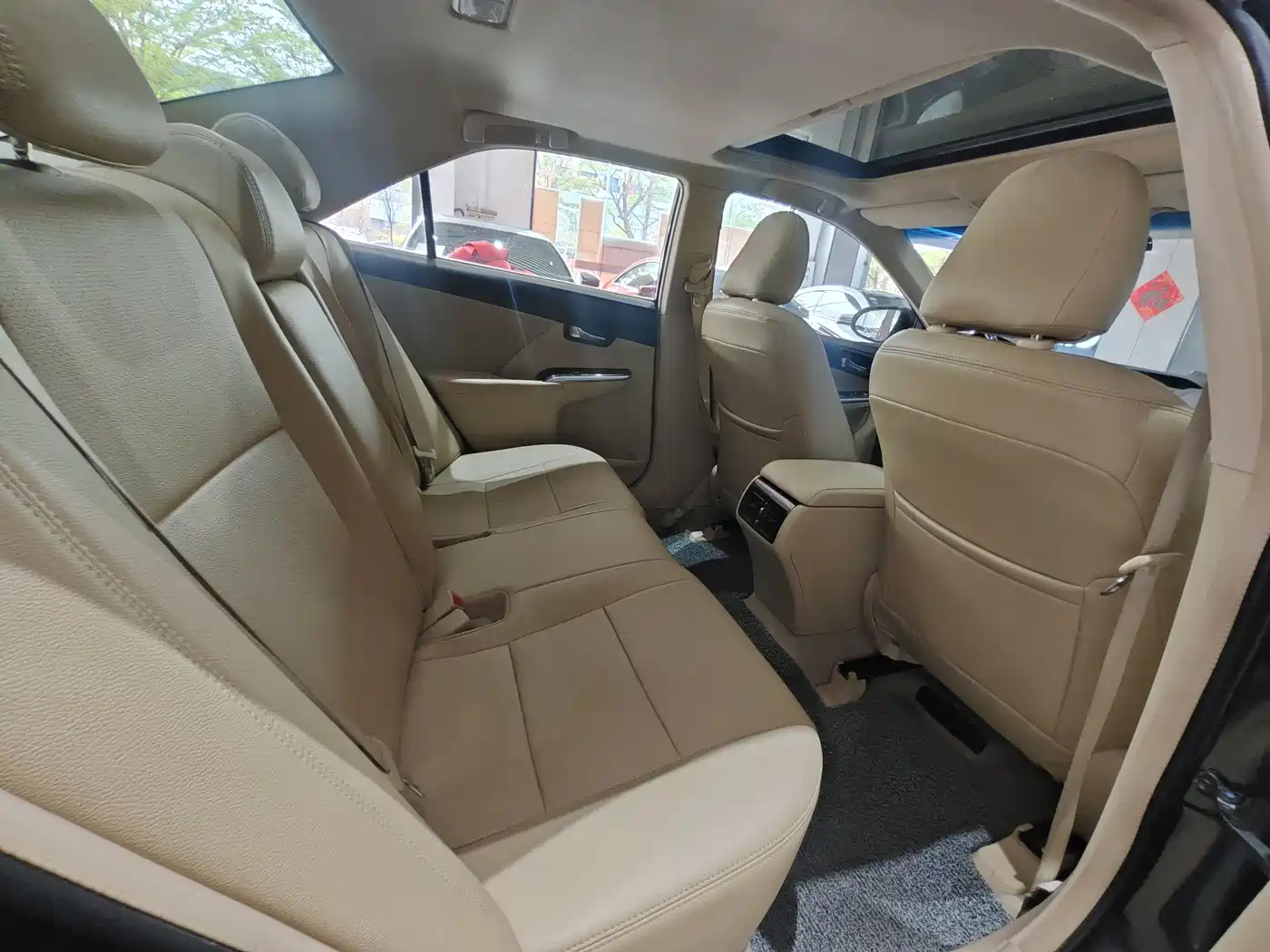 Toyota Camry 2015 2.0E Elite Edition фото 13