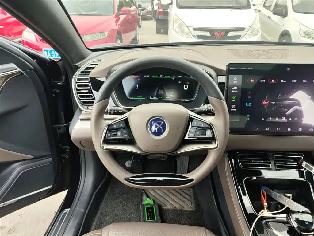 BYD Han 2020 EV Extended Range Luxury фото 11
