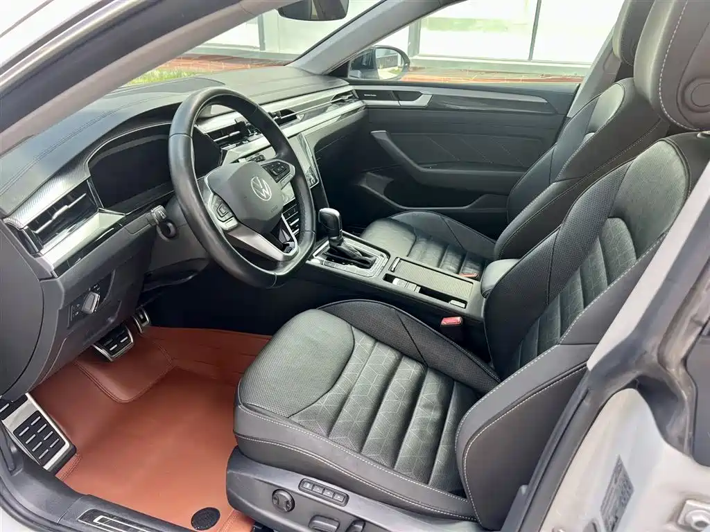 Volkswagen FAW-Volkswagen CC 2023 Shooting Brake 380TSI Hunter's Heart Edition фото 12
