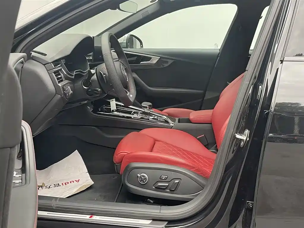 Audi S4 2024 S4 Avant 3.0TFSI фото 13