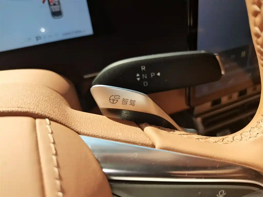 BYD Han L 2025 EV AWD LiDAR Flagship фото 14