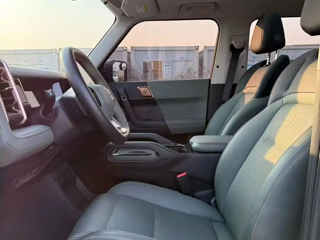 2025 iCAR 03