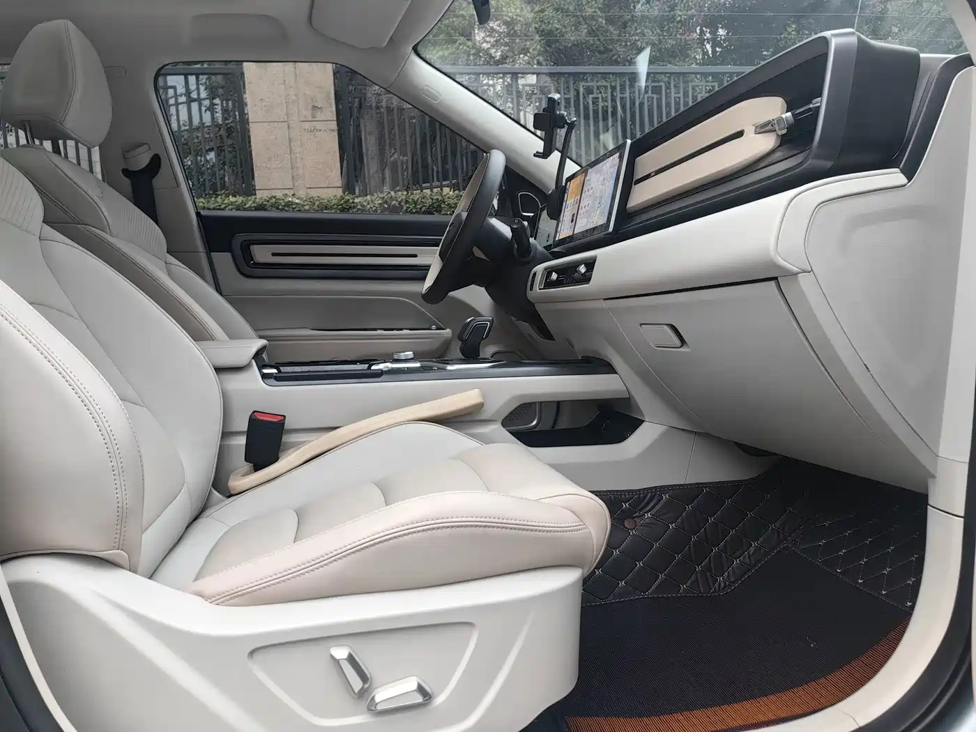 Geely ICON 2023 2023 1.5TD Chocolate Premium Edition