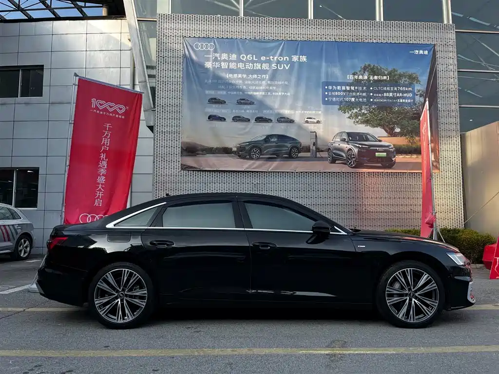 Audi A6L 2024 45 TFSI quattro Premium Dynamic фото 4