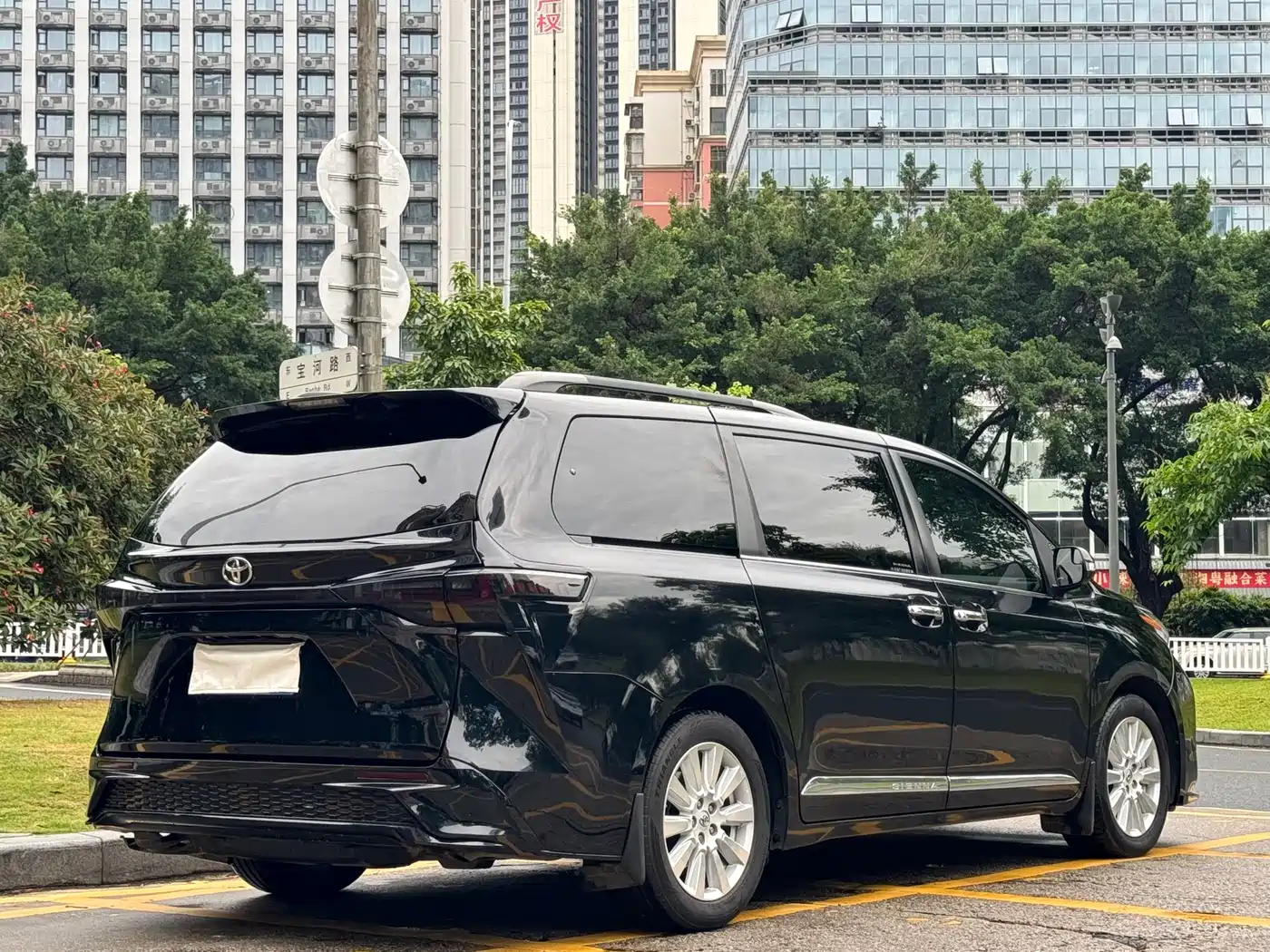 Toyota Sienna 2015 3.5L 4WD L фото 16