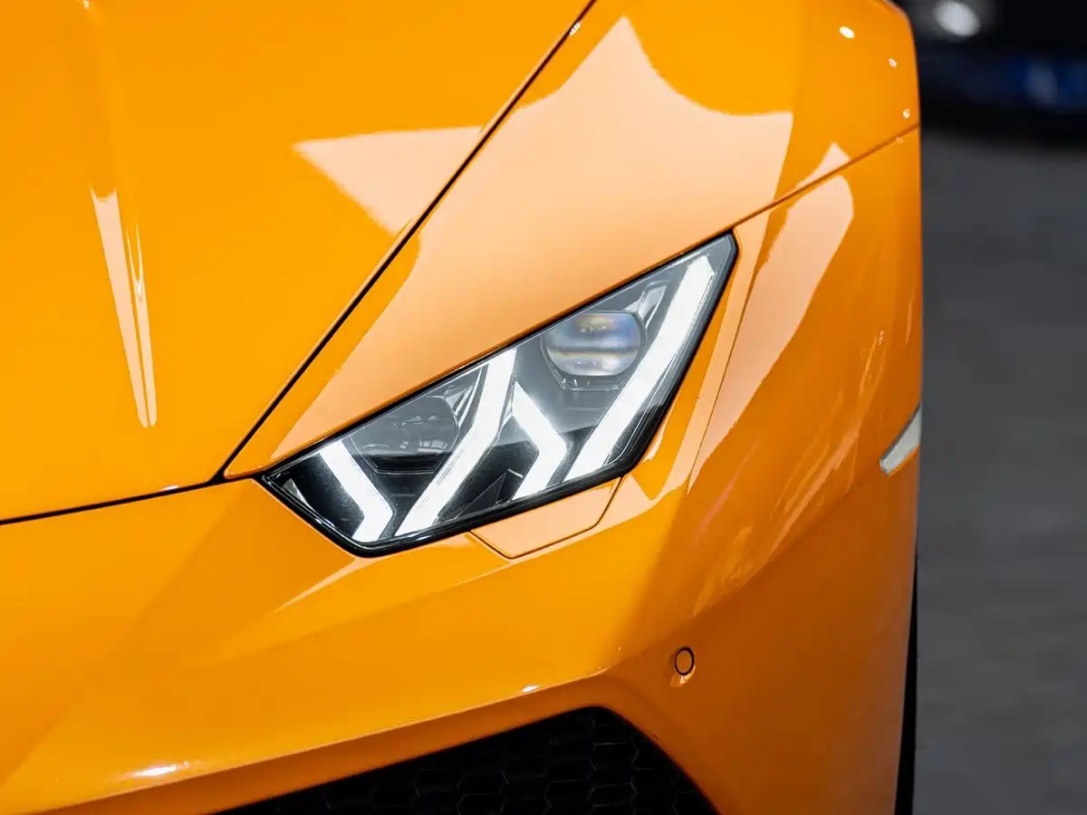Фото 6 - Lamborghini Huracán