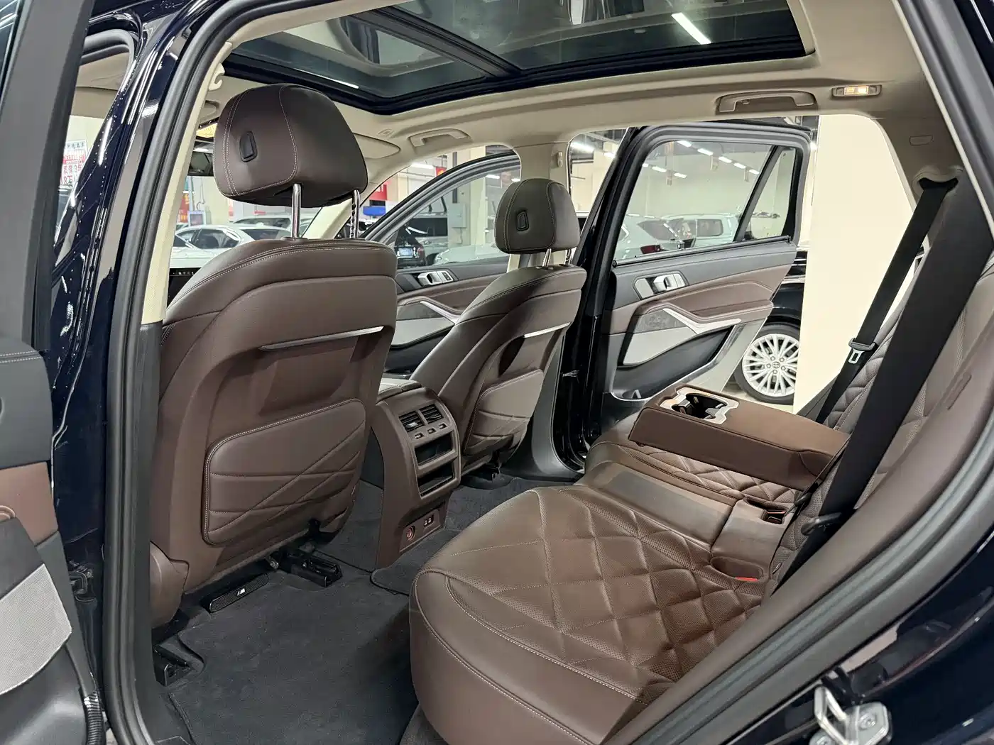 BMW X5 2022 xDrive 30Li Premium M Sport Package фото 9