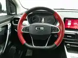 Фото 11 - Geely Coolray
