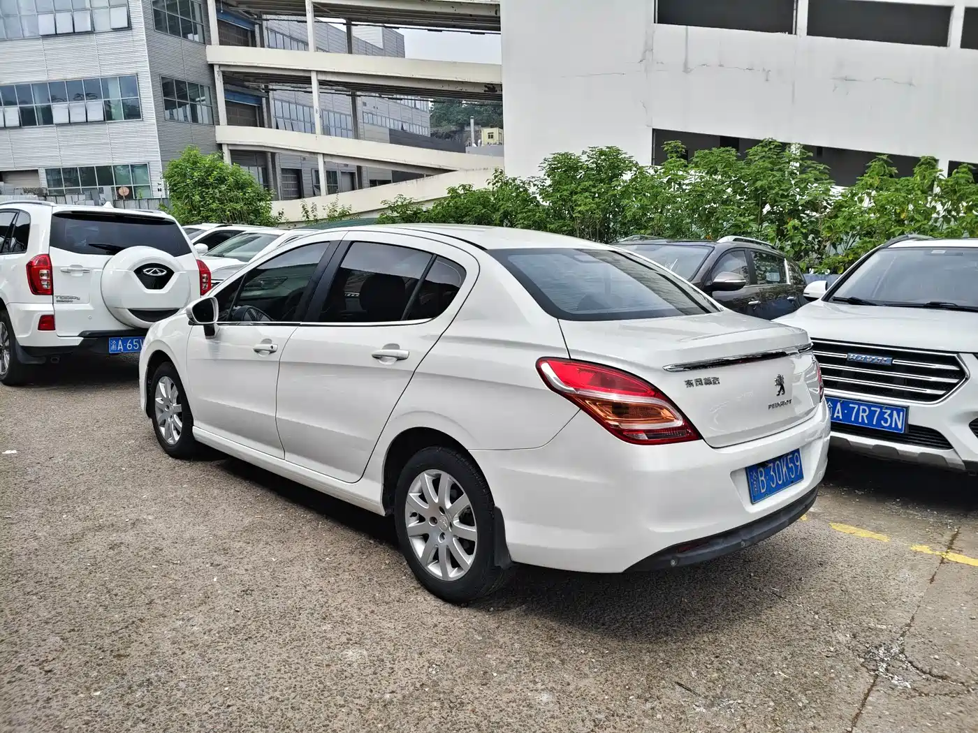 Peugeot 308 2014 2014 Model Joy Edition Classic 1.6L Automatic Trend Style