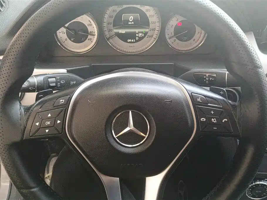 Mercedes-Benz GLK-Class 2013 GLK 300 4MATIC Dynamic фото 15
