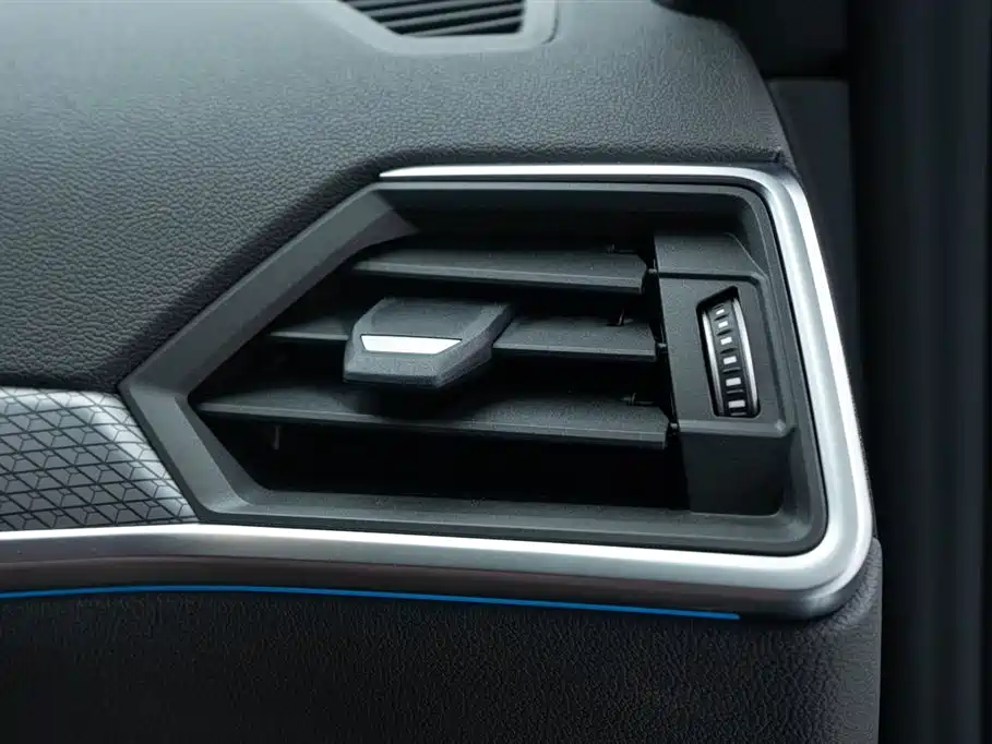 BMW 4 Series 2023 425i M Sport Shadowline Package фото 24