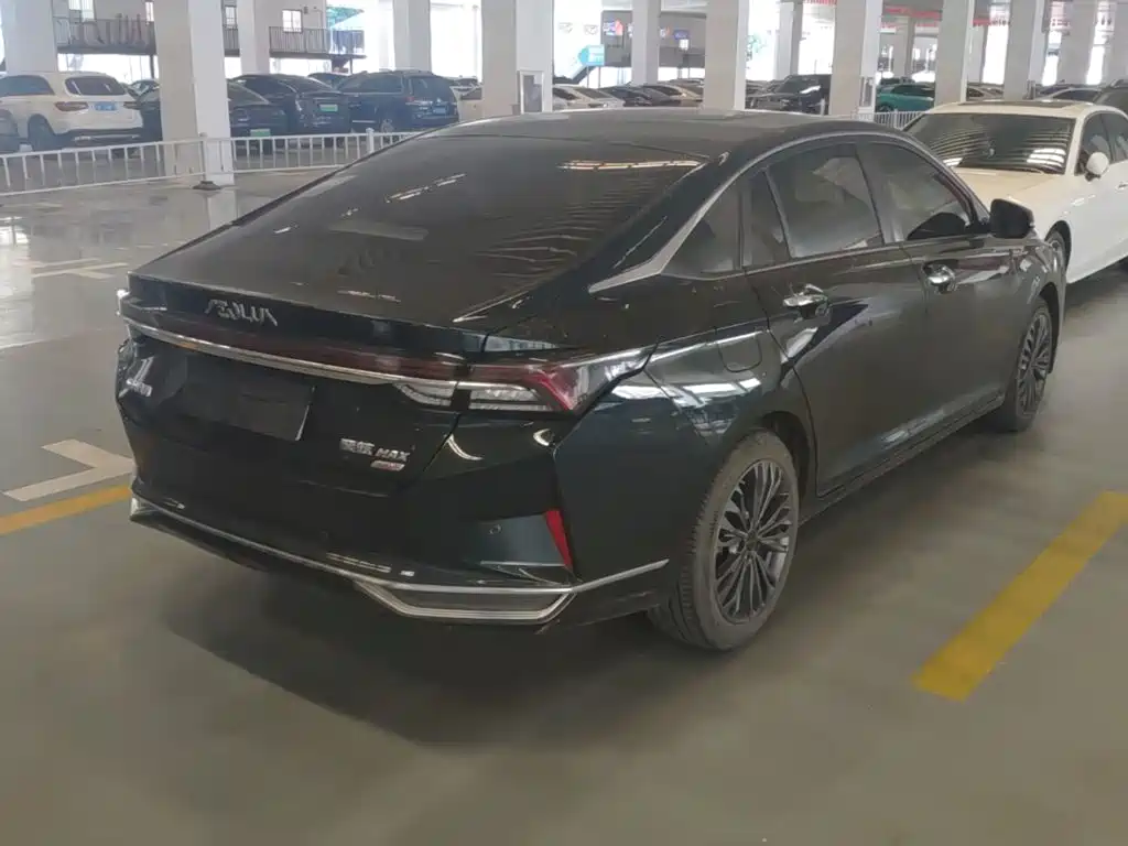 Dongfeng Aeolus Yixuan MAX 2021 2021 1.5T Super Cool Dad Edition