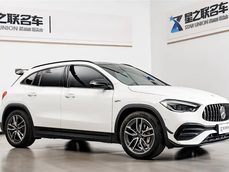 Mercedes-Benz GLA AMG 2023 Model AMG GLA 35 4MATIC фото 6
