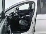 Фото 10 - Ford Edge