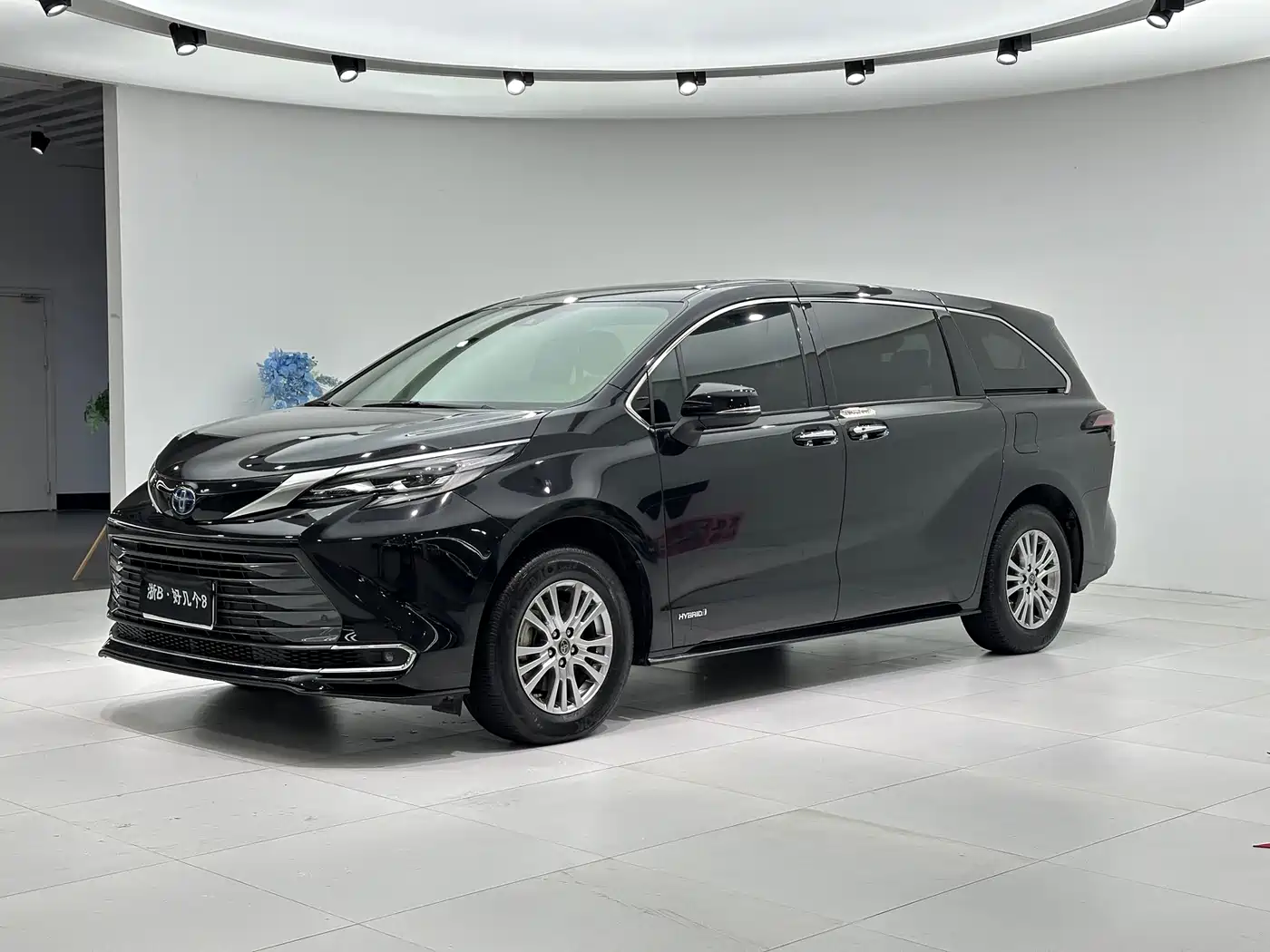 Toyota Sienna 2021 2.5L Hybrid Premium Edition