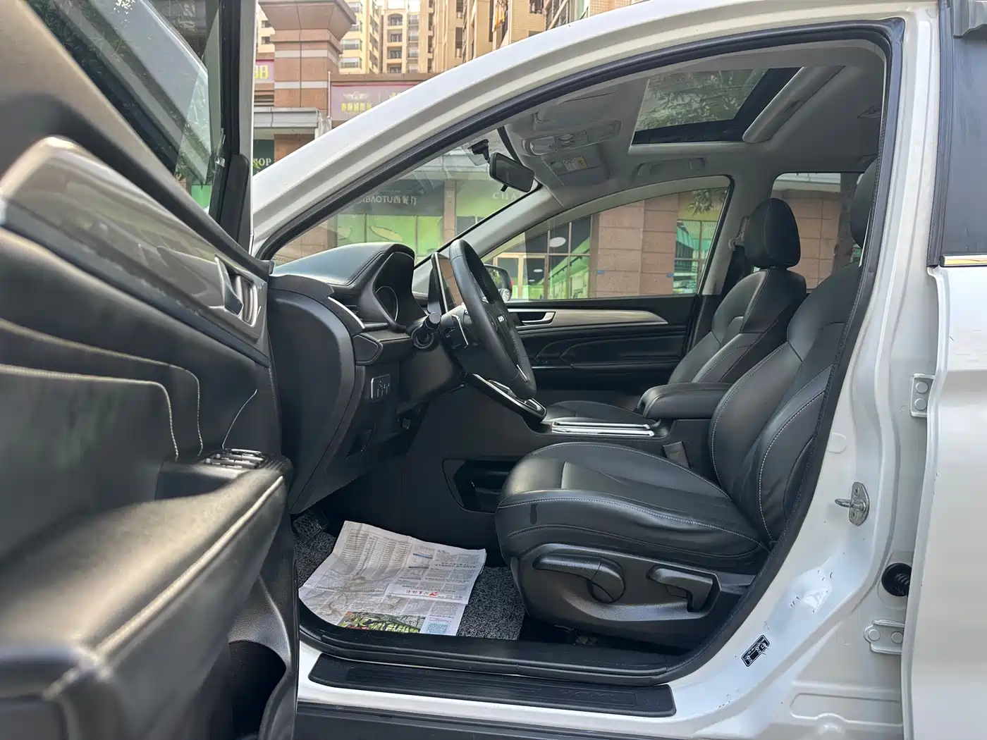 Haval M6 2021 PLUS 1.5T DCT Luxury Smart Connect фото 11
