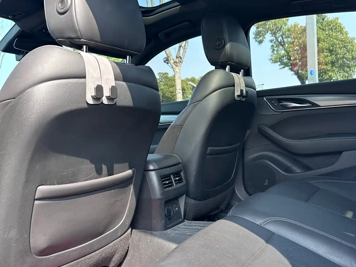 Cadillac CT5 2024 28T Luxury Model Pro фото 6