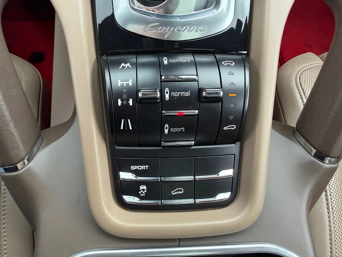 Фото 24 - Porsche Cayenne