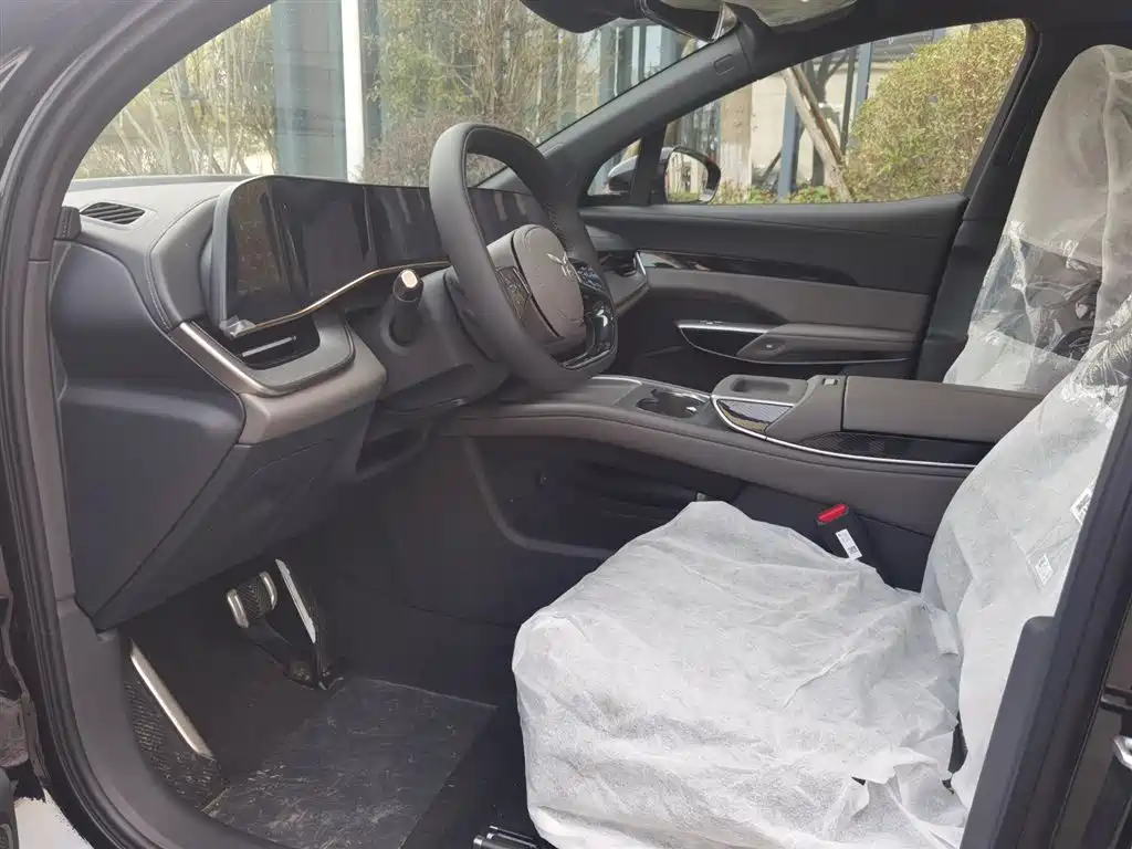 Hongqi HONGQI TIANGONG 08