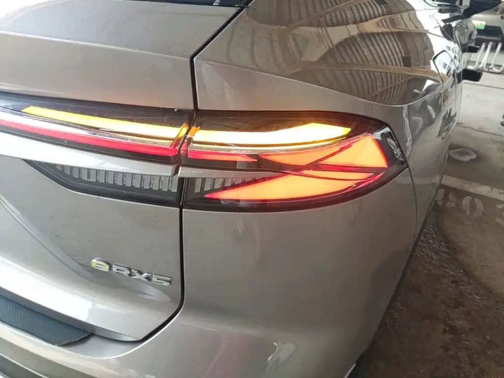 Roewe RX5 New Energy 2023 2023 eRX5 Super Hybrid Superior Edition