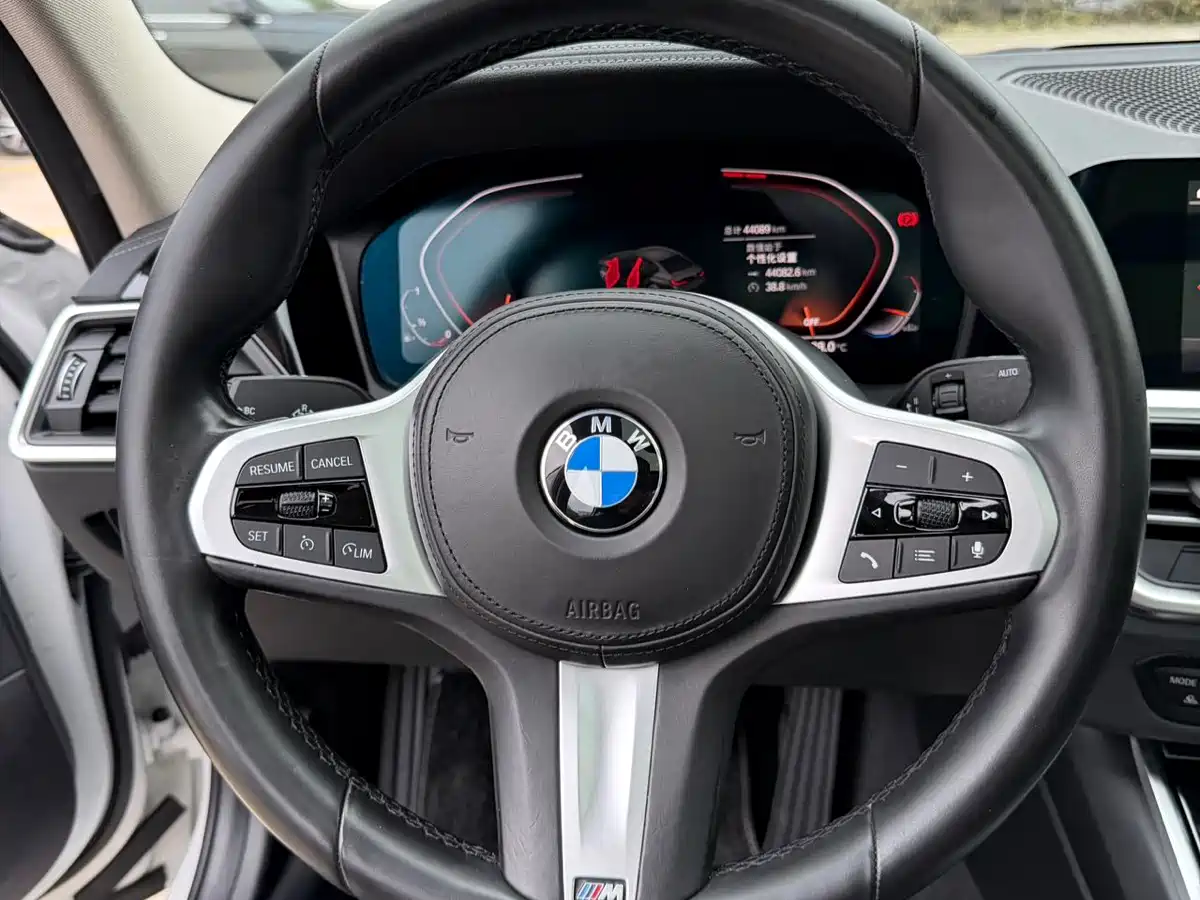 BMW 3 Series 2021 320Li M Sport Package фото 7