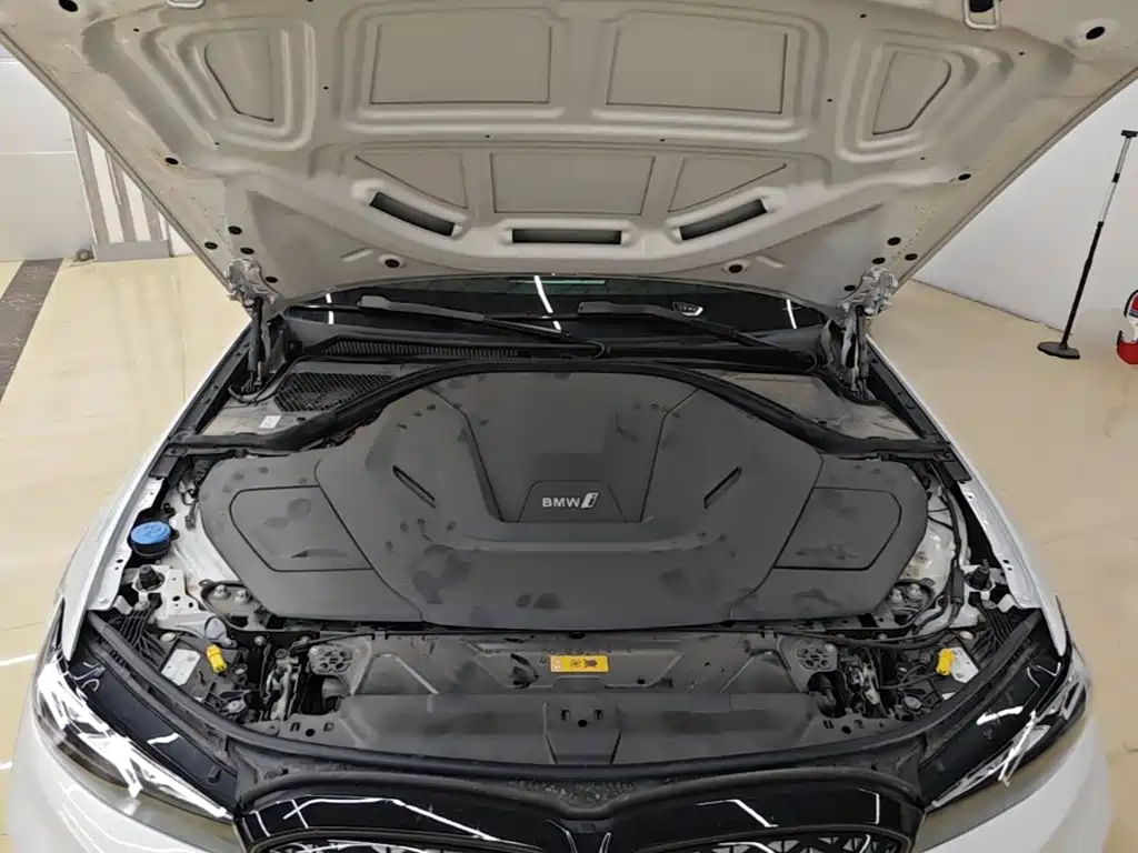 BMW i3 2025 2026 eDrive 40 L