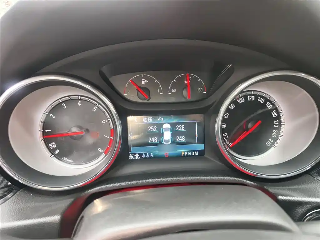 Buick Regal 2019 20T Elite China VI фото 4