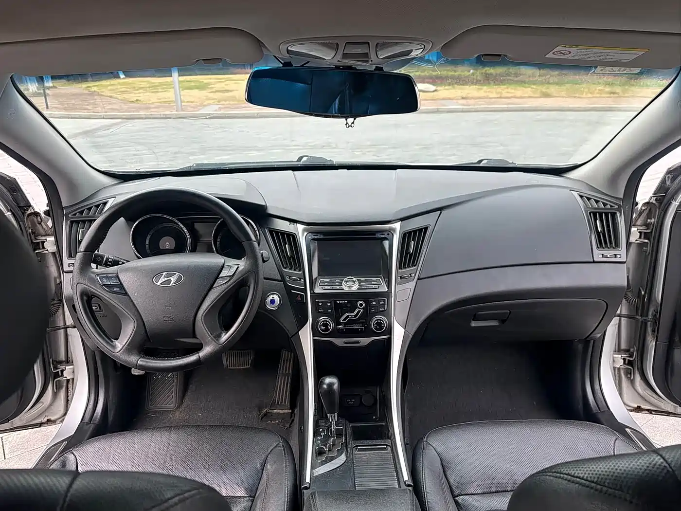 Hyundai Sonata 2013 2.0L Automatic Luxury Edition фото 13