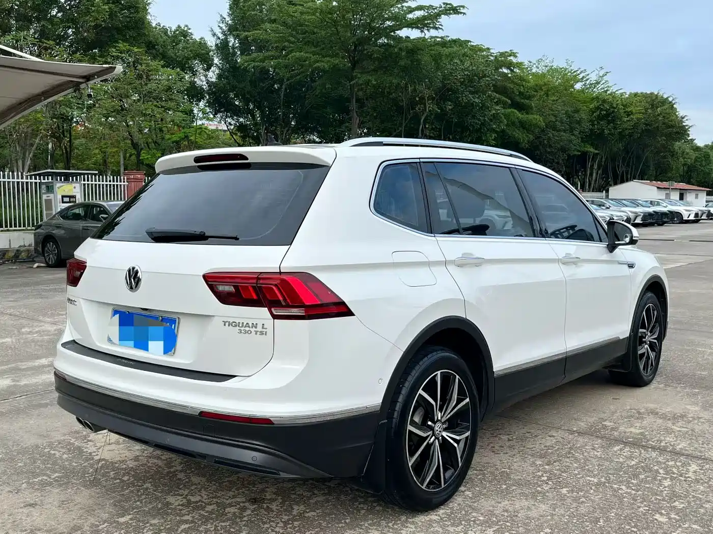 Volkswagen Tiguan L 2020 330TSI Auto 2WD Smart Luxury China VI фото 6