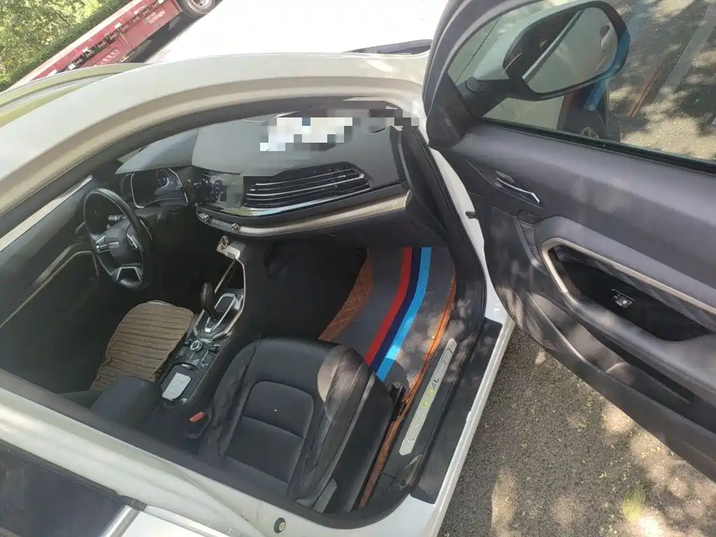Фото 22 - Haval H6