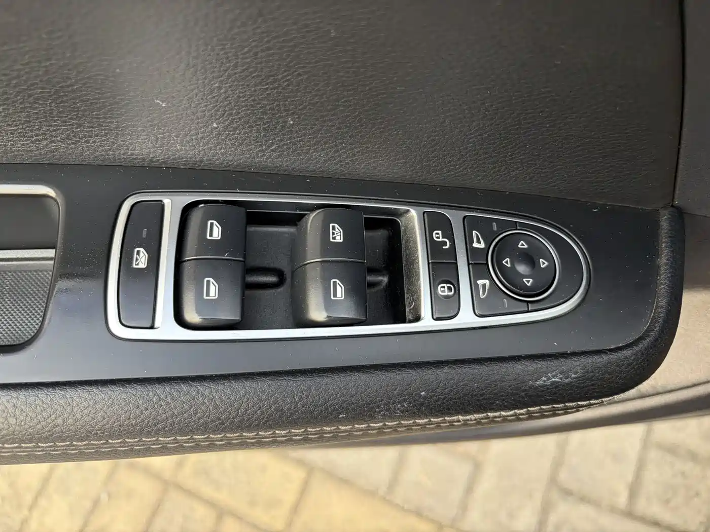 BYD Song MAX 2018 1.5T Auto Smart Connected Elite 6-Seater фото 18