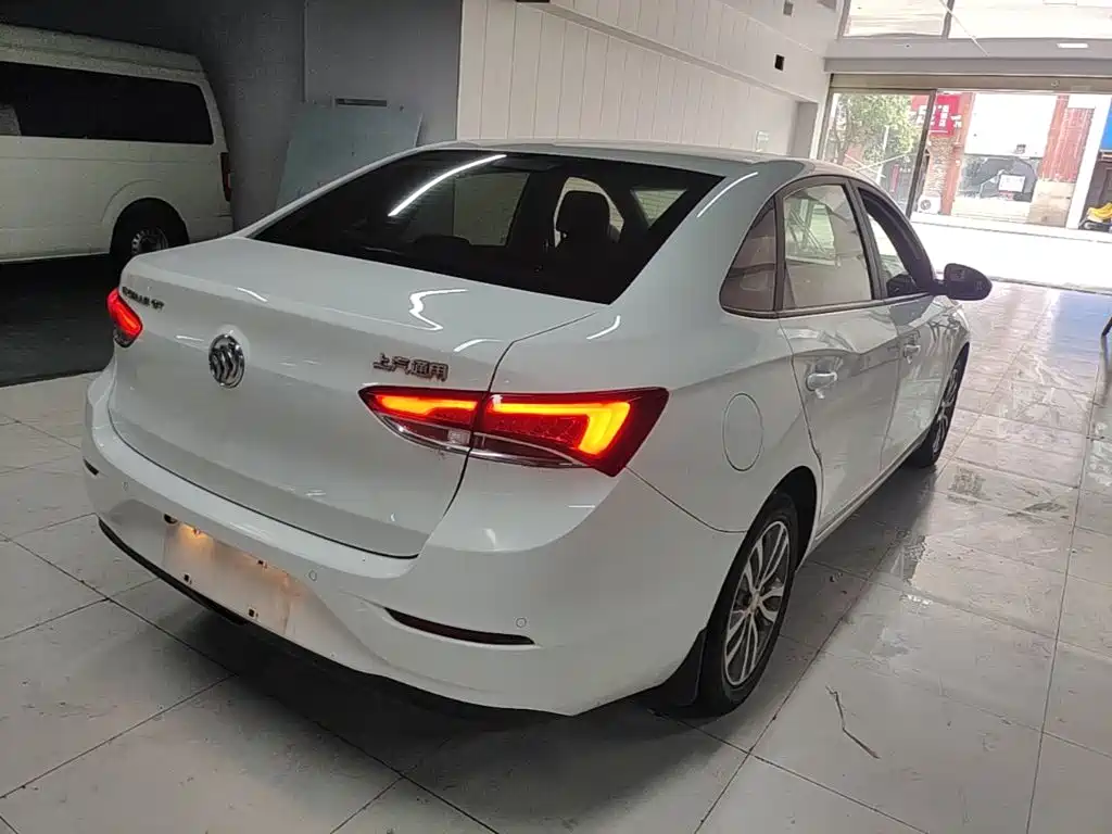Фото 7 - Buick Excelle