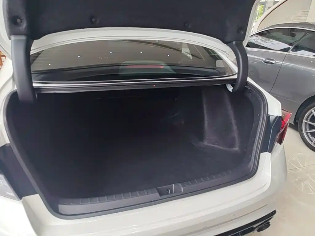 Honda Integra 2025 2023 240TURBO CVT Tech Edition