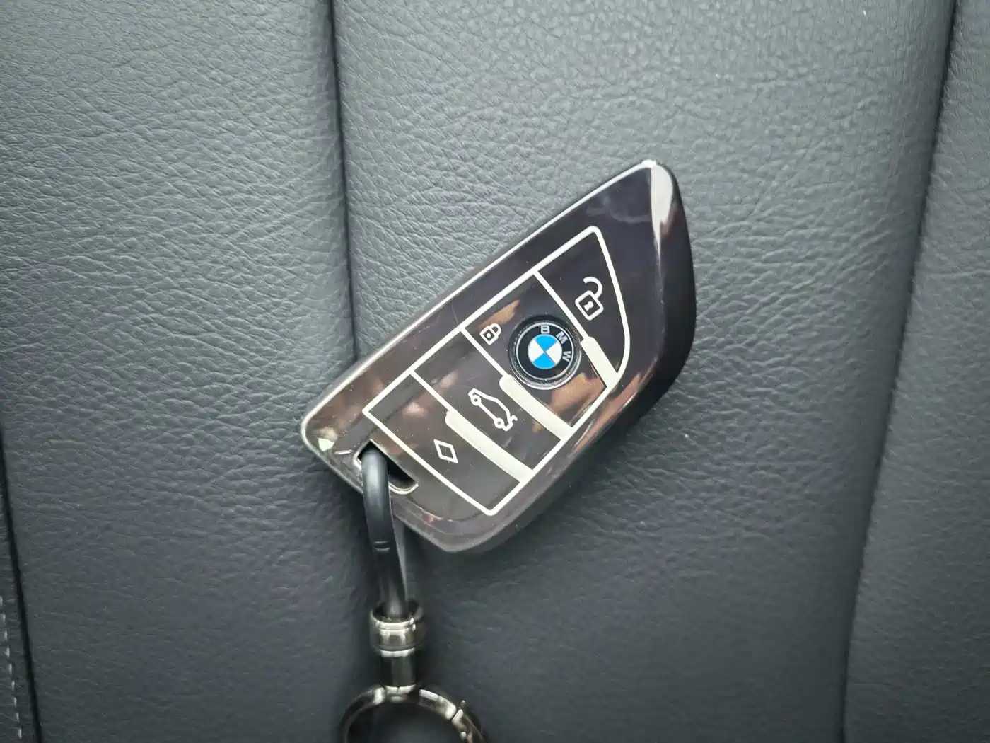 BMW 1 Series 2021 125i M Sport Black Night Edition фото 7