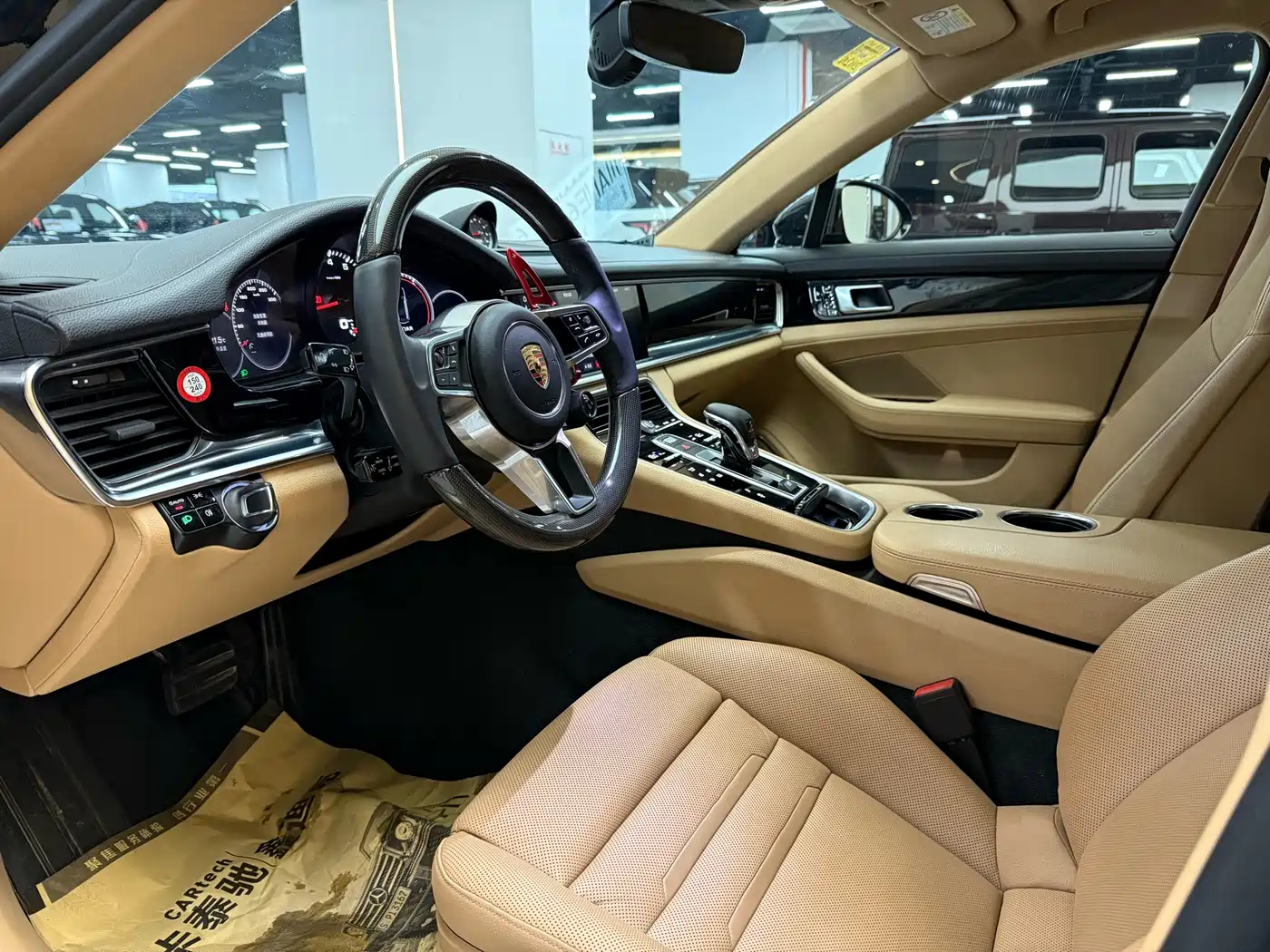 Porsche Panamera 2017 Panamera 4 Executive Long Wheelbase 3.0T фото 13