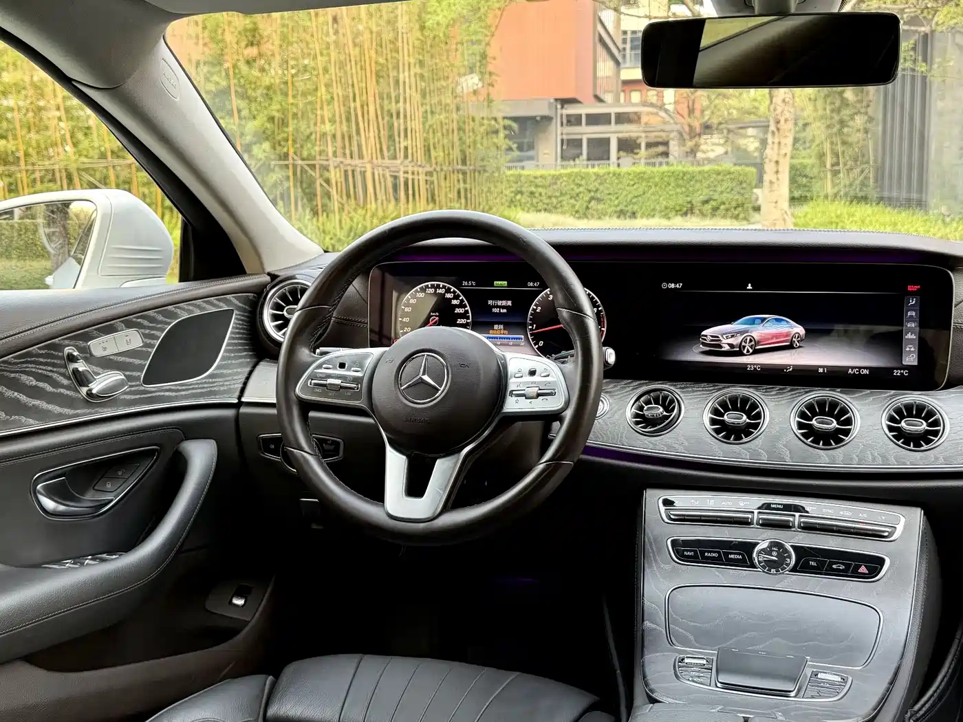MERCEDES-BENZ CLS