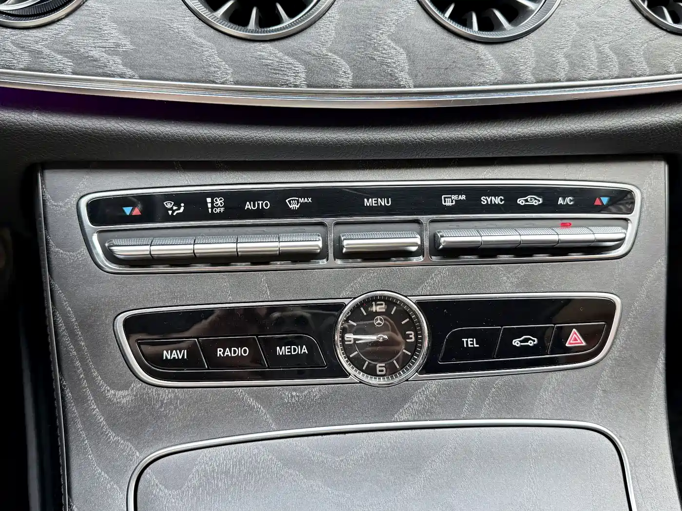 MERCEDES-BENZ CLS