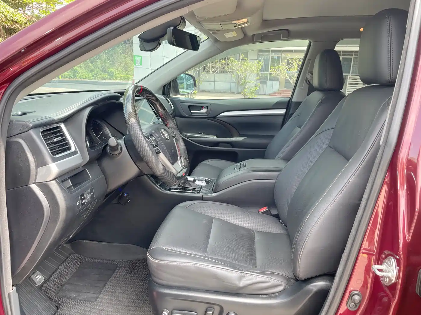 Toyota Highlander 2018 2.0T 2WD Luxury 7-seater (China V) фото 4