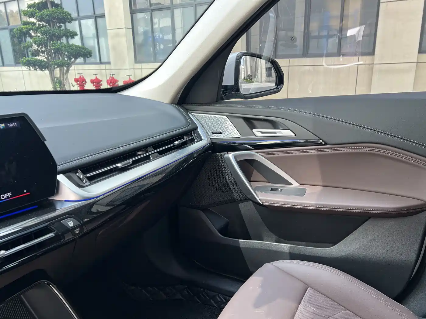 BMW X1 2024 sDrive25Li X Design Package фото 8